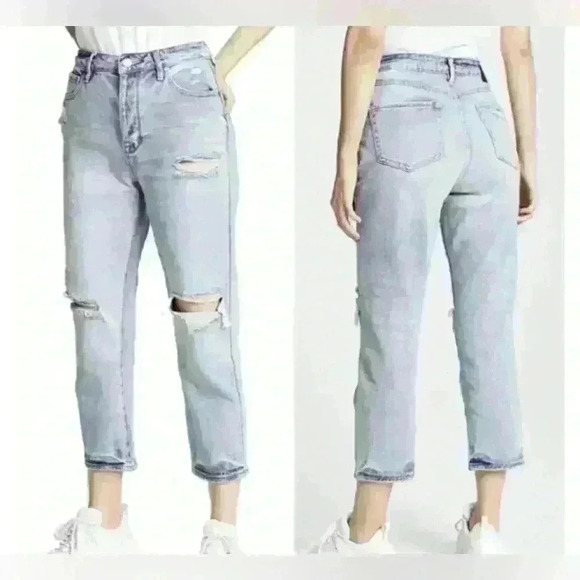 NWT Kylie and Kendall The icon high rise Distressed high rise jeans ❤️ - Picture 3 of 9